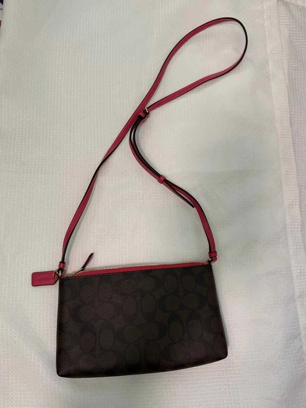 Coach excellent chocolate